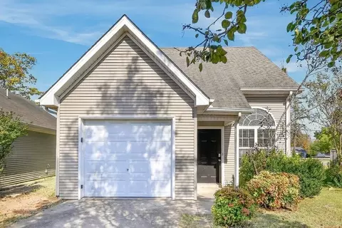 1423 Rochester Dr, Murfreesboro, TN 37130