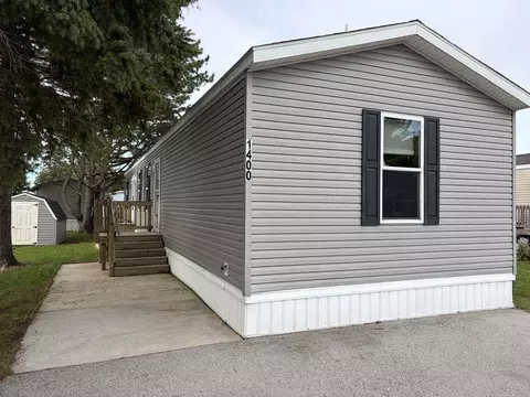 1400 Iowa Pl #T72, Sturgeon Bay, WI 54235
