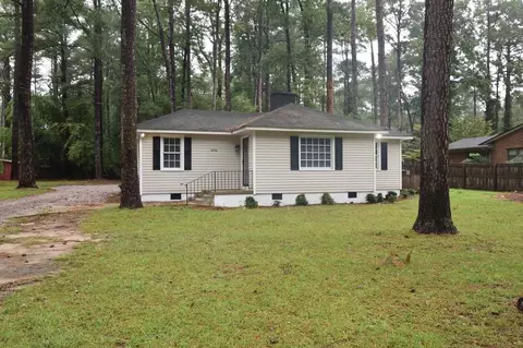 1606 Hammond St, Rocky Mount, NC 27803