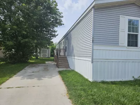 11789 Cascade Cir #77, Bruce Township, MI 48065