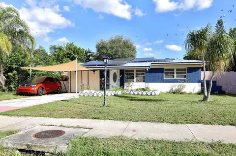 4462 Brooksdale Dr, Sarasota Springs, FL 34232