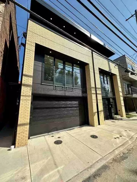 1403 Sarah St #2, Pittsburgh, PA 15203