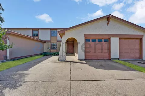 1018 Plover Ln #1018PLOVER, Arlington, TX 76015