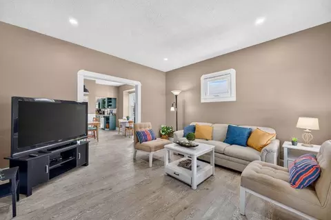 267 Leeds Ave, Indianapolis, IN 46201