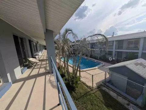 140 Minna Ln, Merritt Island, FL 32953