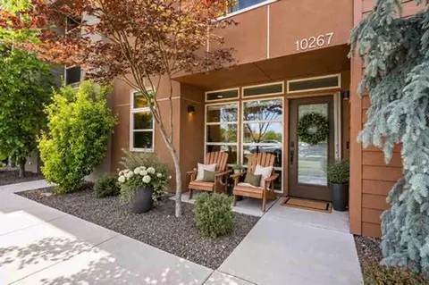 10267 W Carlton Bay Dr, Garden City, ID 83714