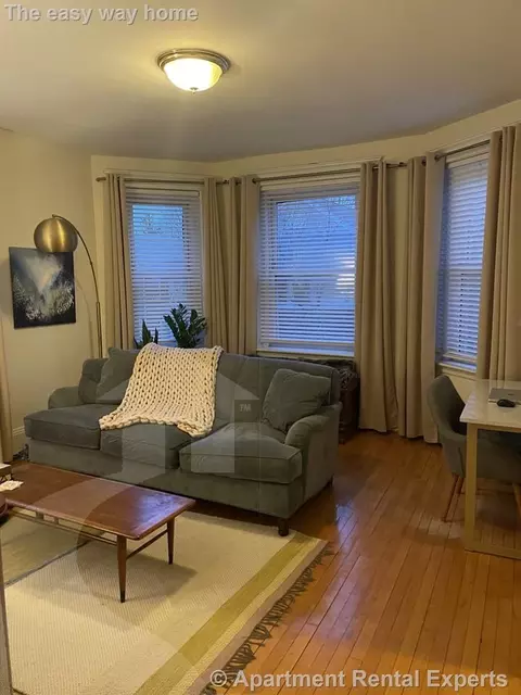 47 Inman St #22, Cambridge, MA 02139