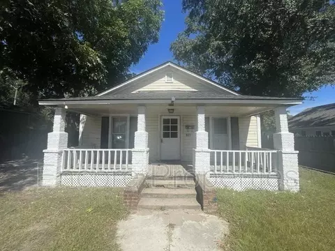 603 North St, Fuquay Varina, NC 27526