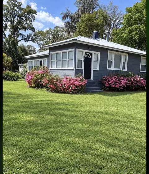 1050 NE 12th St #NA, Ocala, FL 34470