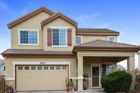 19612 E 59th Ave, Aurora, CO 80019