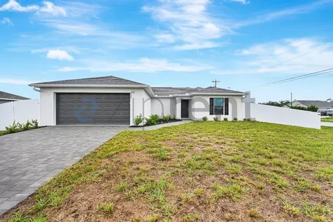 2324 NW 25th St, Cape Coral, FL 33993