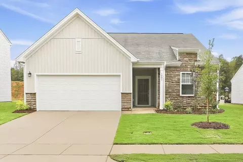 1003 Riverbank Dr, Kernersville, NC 27284