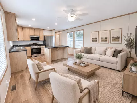 3674 Hawthorne St #951, Clarkston, MI 48348