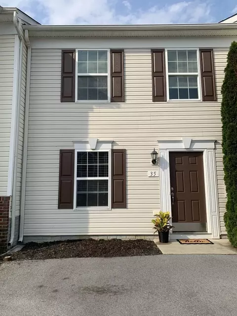 35 Fast View Dr #35, Martinsburg, WV 25404
