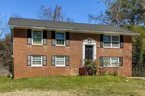 6729 Fallawater Cir, Riverdale, GA 30274