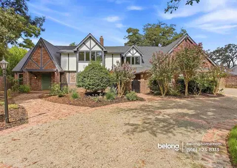 9815 Mira Del Rio Dr, Sacramento, CA 95827
