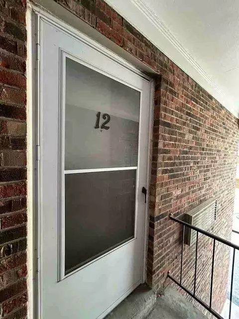 140 Kentucky Ave #12, Lexington, KY 40502