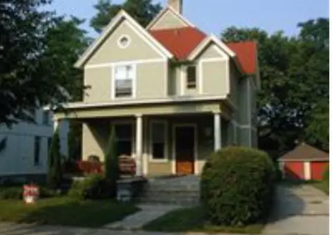 247 Charles Ave SE #3, Grand Rapids, MI 49503