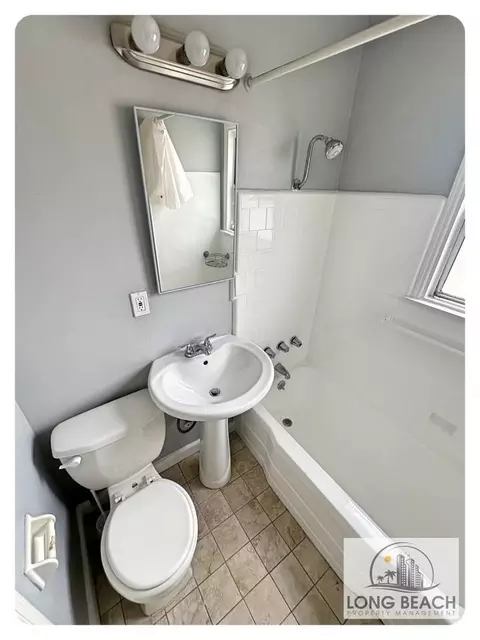 1162 E 3rd St #20, Long Beach, CA 90802 photo 2