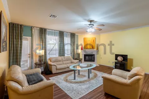 120 Kodiak Dr, Round Rock, TX 78664