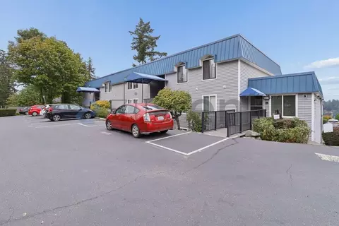 924 Shorewood Dr #A3, Bremerton, WA 98312
