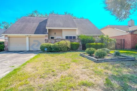 16623 Lost Quail Dr, Missouri City, TX 77489