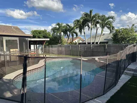 8208 SW 12th Pl #NA, North Lauderdale, FL 33068