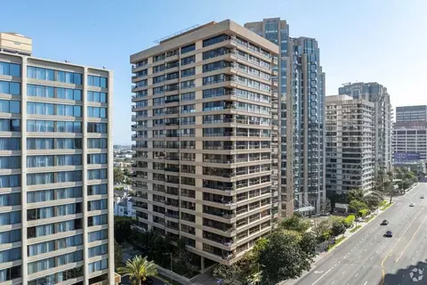 10750 Wilshire Blvd #204, Los Angeles, CA 90024