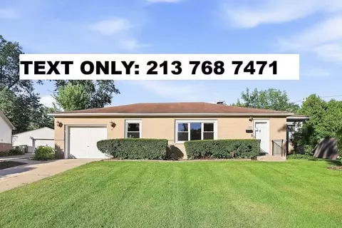 360 Glendale Ln, Hoffman Estates, IL 60169