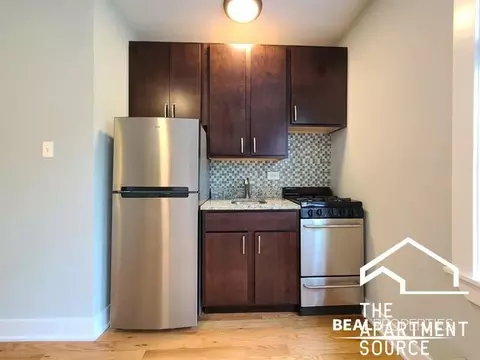 4546 N Damen Ave #GDN, Chicago, IL 60625