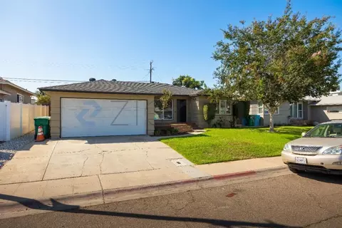 6133 Dorothy Dr, San Diego, CA 92115