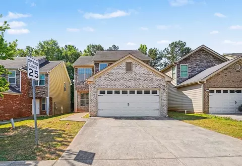 1517 Arbor Place Dr, Morrow, GA 30260