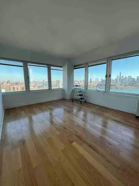 Undisclosed, New York, NY 10038