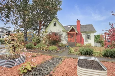 2222 I St, Bellingham, WA 98225