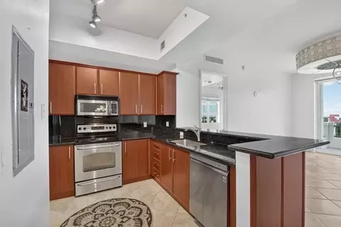 403 N Sapodilla Ave, West Palm Beach, FL 33401