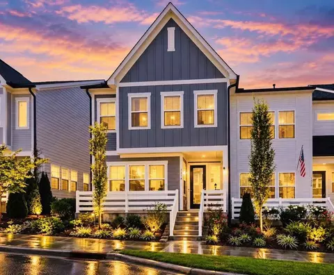 131 Berkeley Ave #A, Mooresville, NC 28117