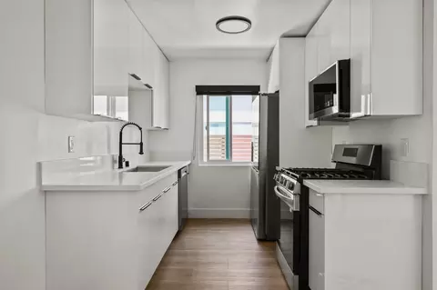 2034 S Garth Ave #2, Los Angeles, CA 90034