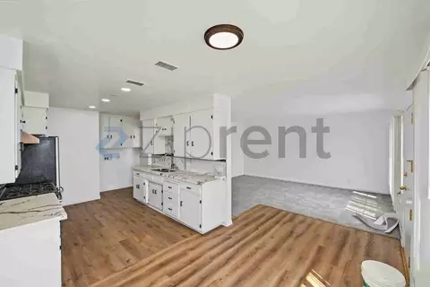 1755 W 103rd St #1755, Los Angeles, CA 90047