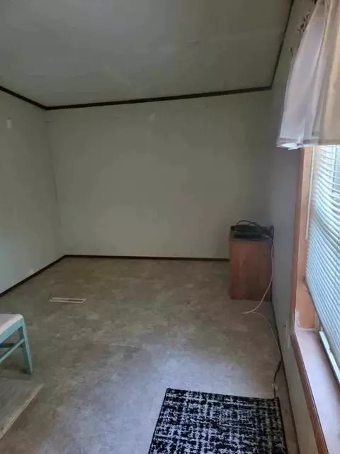 27 Mason Rd, Champlain, NY 12919 photo 7