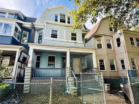 261 Amherst St #1, East Orange, NJ 07018