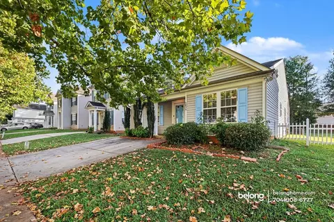 2634 Oasis Ln, Charlotte, NC 28214