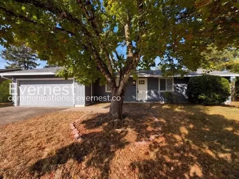 2259 NE Thomas St, Hillsboro, OR 97124