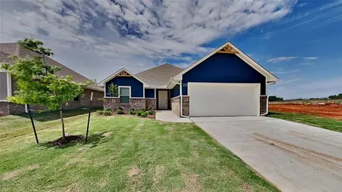 9024 NW 127th Ter, Yukon, OK 73099