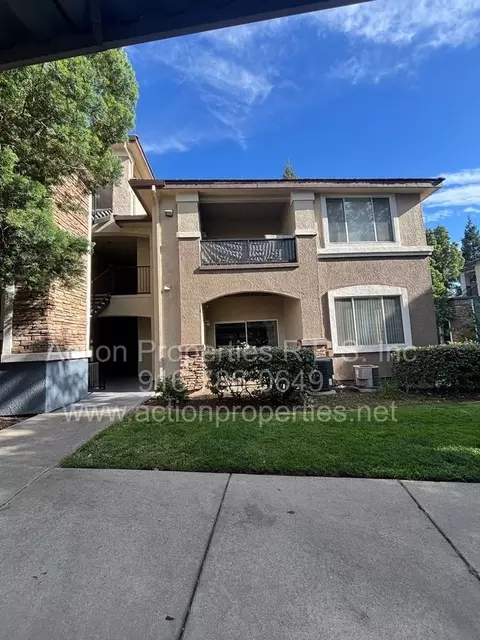 701 Gibson Dr #1516, Roseville, CA 95678