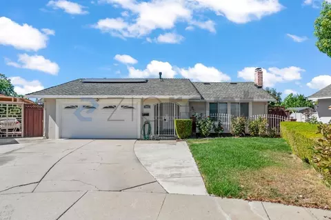 3662 Lightfare Ct, San Jose, CA 95121