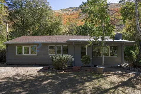 3732 Emigration Canyon Rd, Salt Lake City, UT 84108