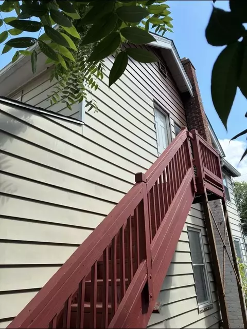 405 Bellevue St #2, Hartford, CT 06120