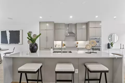 5348 Zenith Overlook #5348, Bethesda, MD 20816