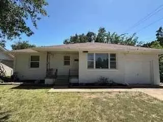 2248 Churchill Way #NA, The Village, OK 73120