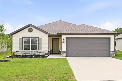 866 N Pear St, Gardner, KS 66030